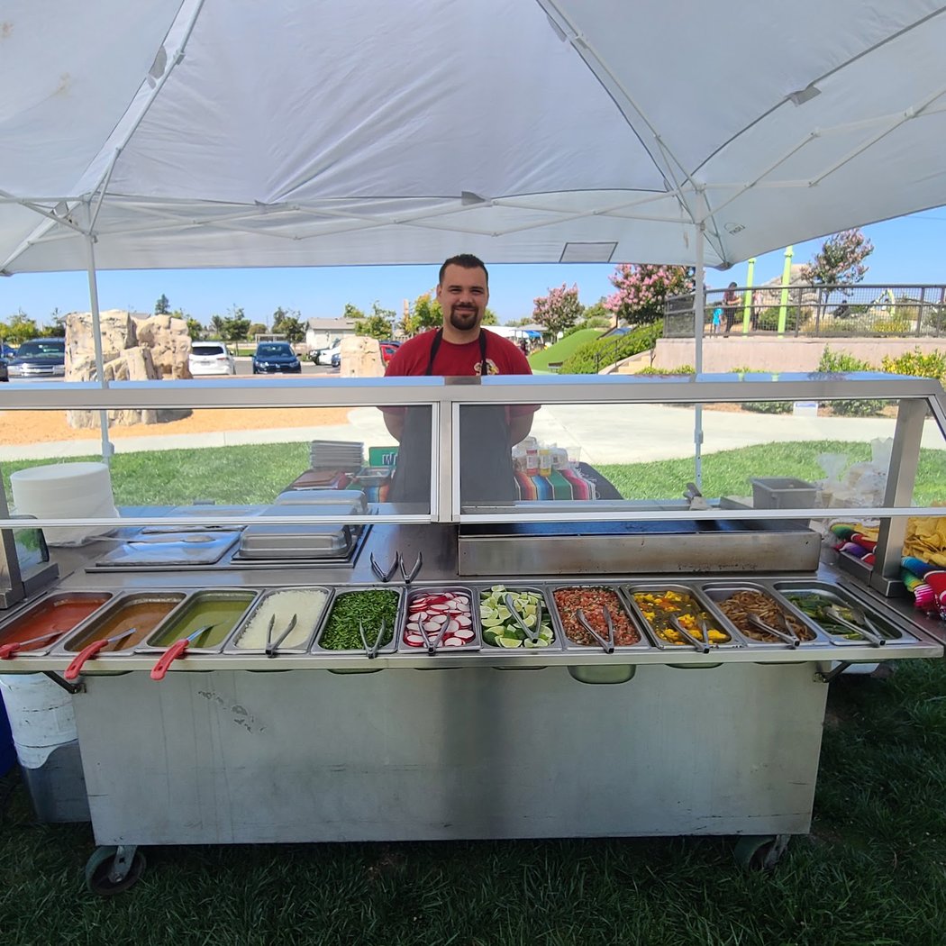 Tacos Y Mas Catering 3