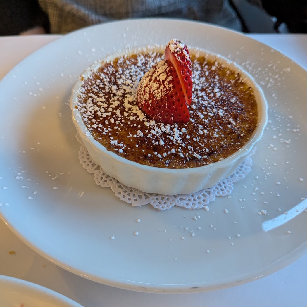 Chouchou French Bistro 3