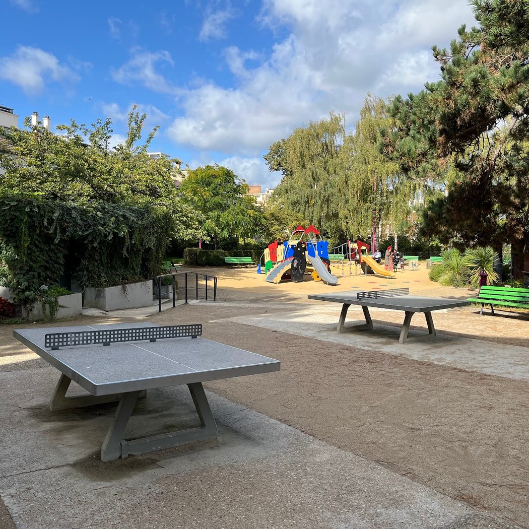 Brassaï Garden 1