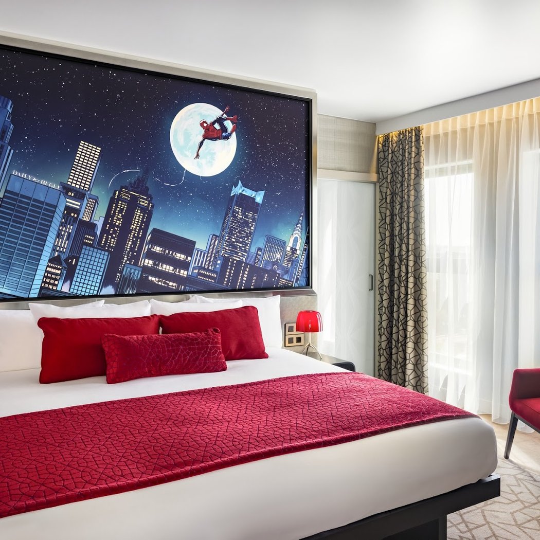 Disney Hotel New York - The Art of Marvel 1