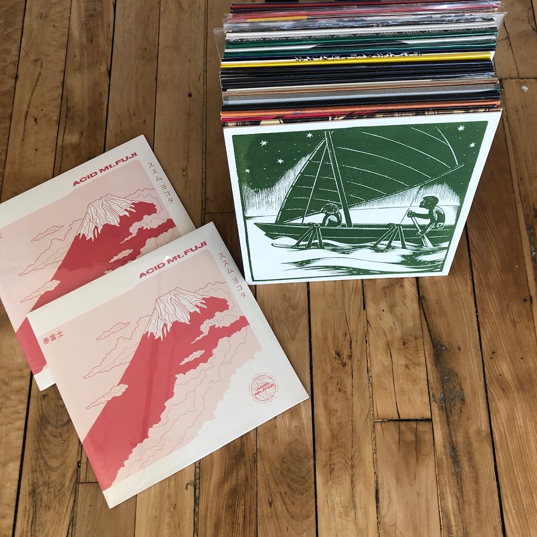 HOMCORE, Contemporary music store 1
