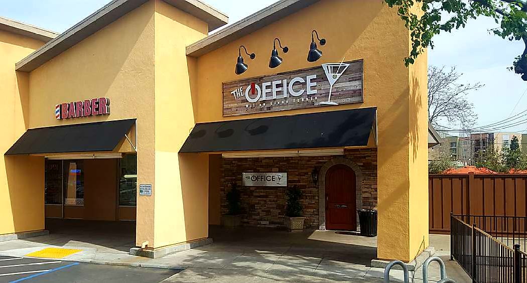 The Office Bar & Lounge 2