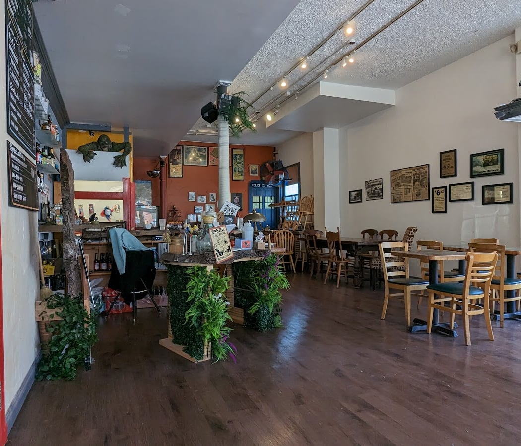 Gallery Cafe 2
