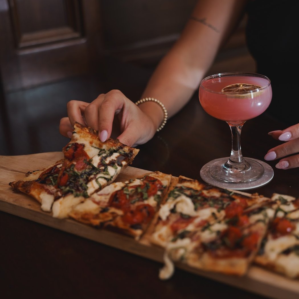 Broadstone Bar & Kitchen 1