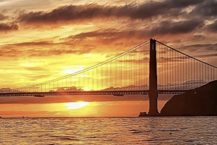 2hr. SUNSET Sailing Experience on San Francisco Bay 1