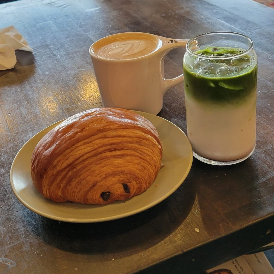 Jones Coffee - Linden Hills
