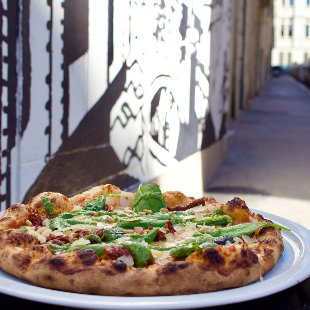MIA BELLA PIZZERIA 1
