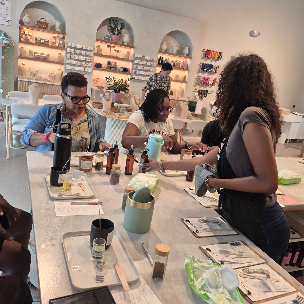 District Candle Lab 2
