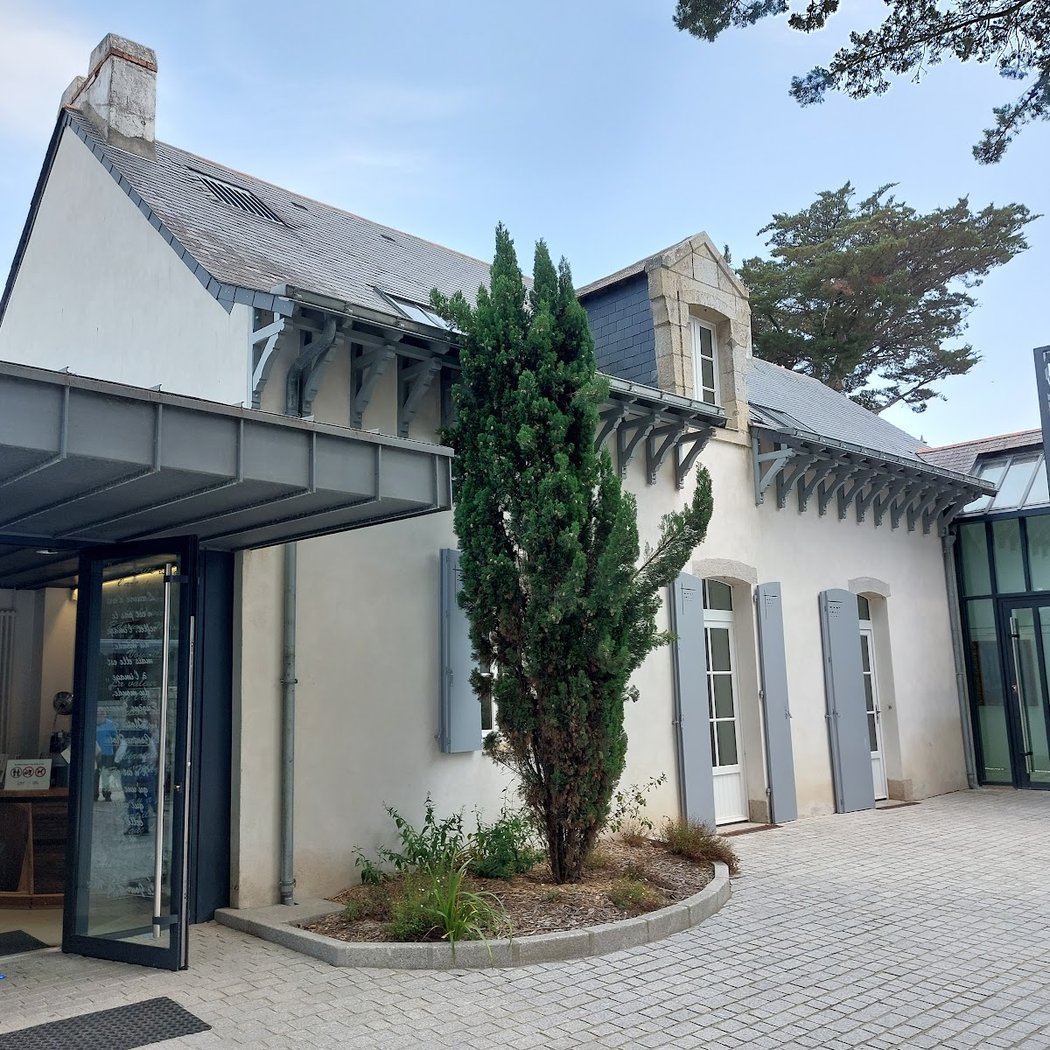 Exposition - l'habit fait la Bretagne 3