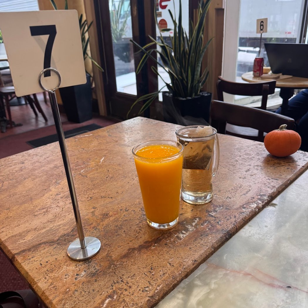 Caffe Bianco 3