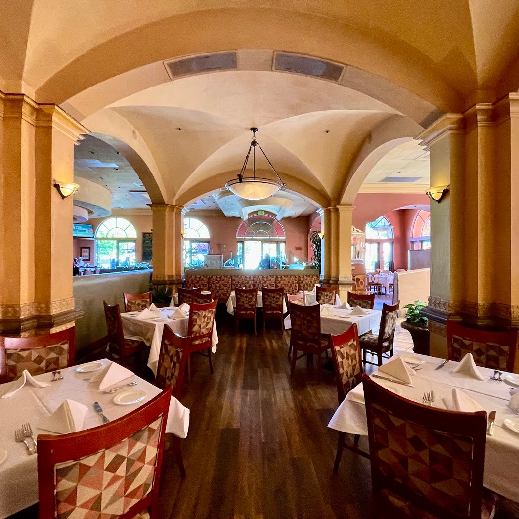 Steamer's Grillhouse 4