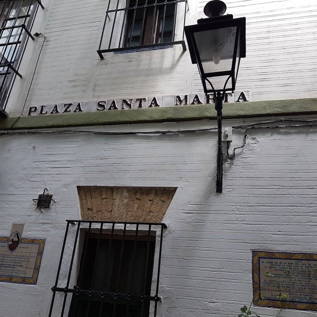 Plaza de Santa Marta 3