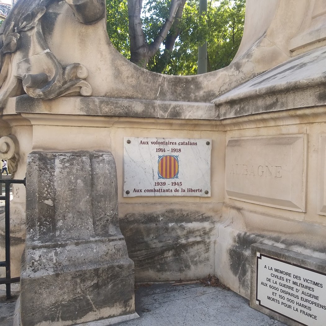 Monument Des Mobiles 2