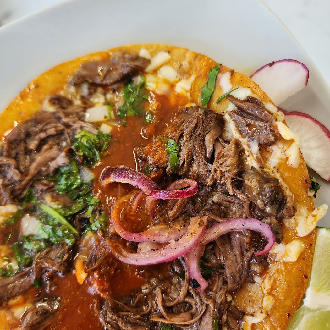 Birrieria La Perla Tapatia 1
