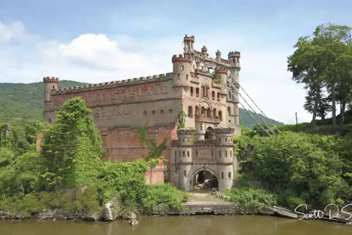 Bannerman Island Cruise & Walking Tour 2