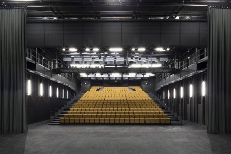 Salle de l'Alpilium 2
