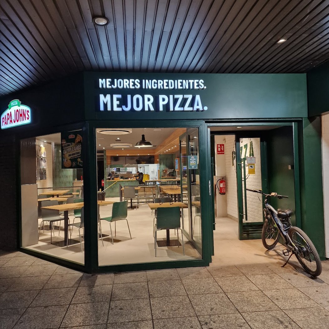 Papa Johns Pizza 2