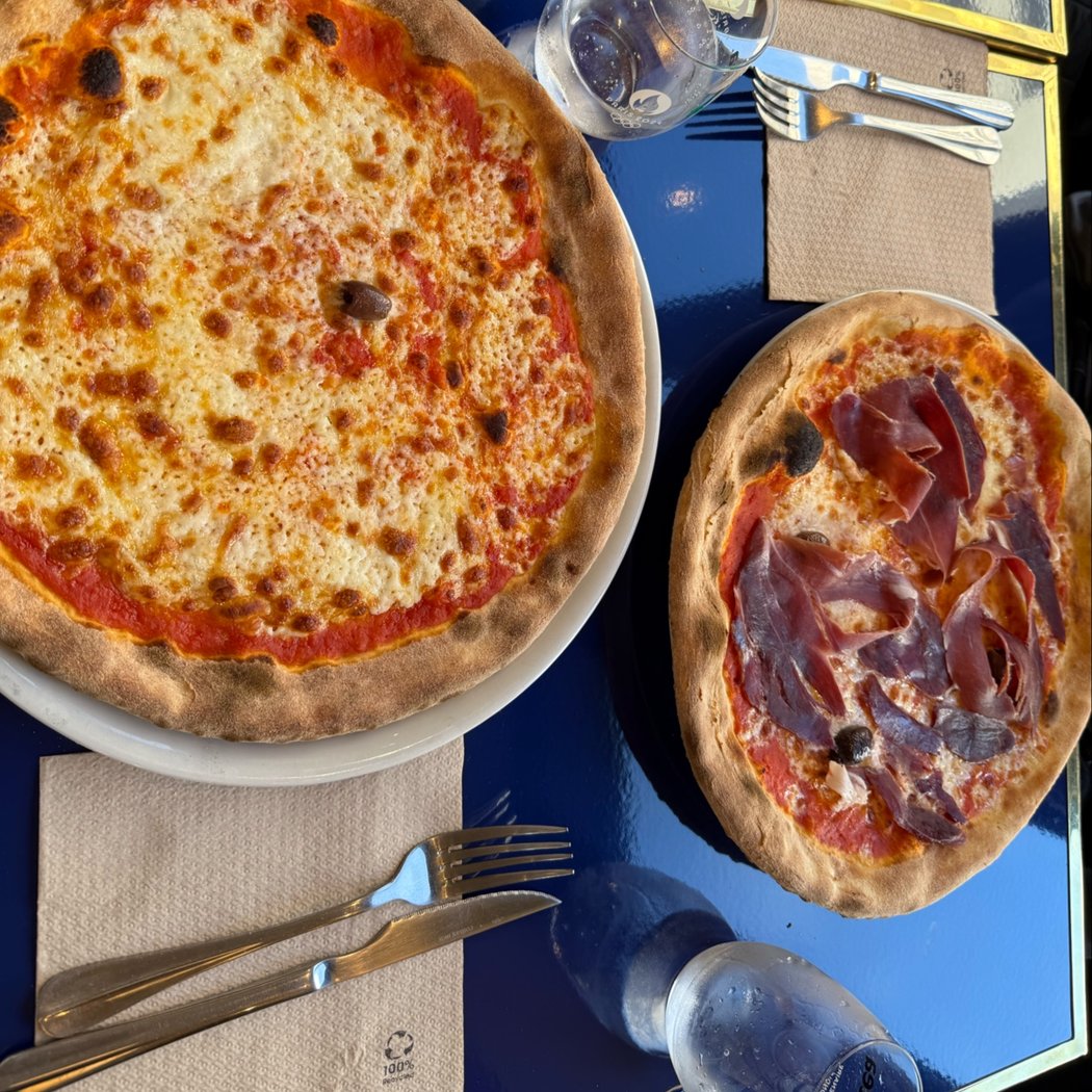 La Cerise sur la Pizza 1