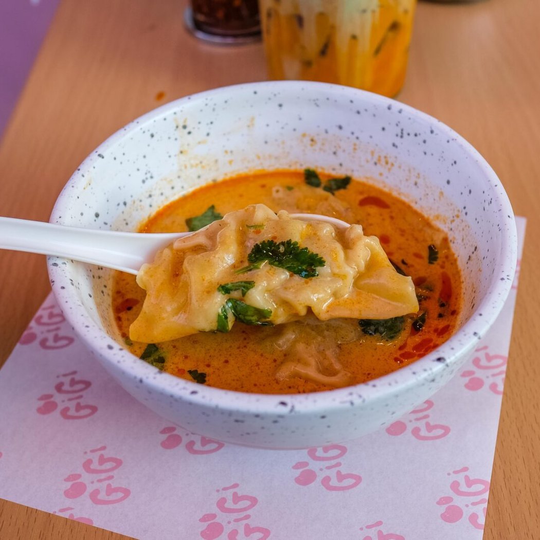 GiGi Curry & Noodle Bar 2