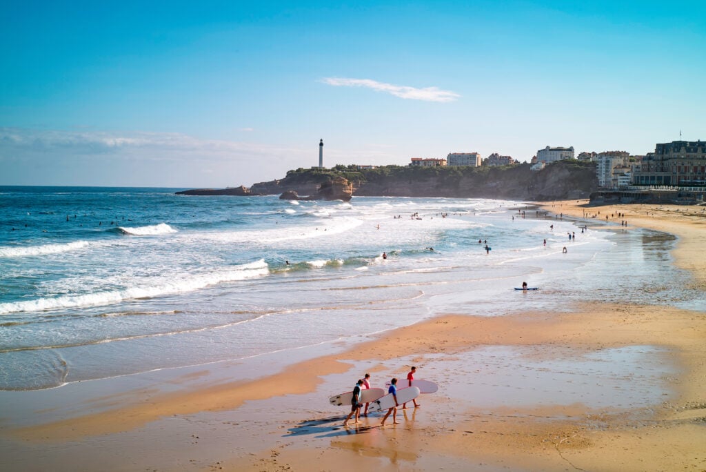 LE SURFING BIARRITZ 1