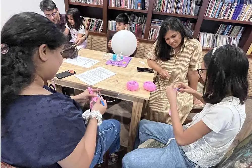 Crochet Workshop - Making a Rose 2
