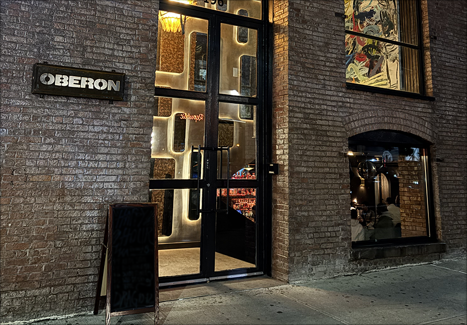 A night of standup, contemporary scenes, and improv 2