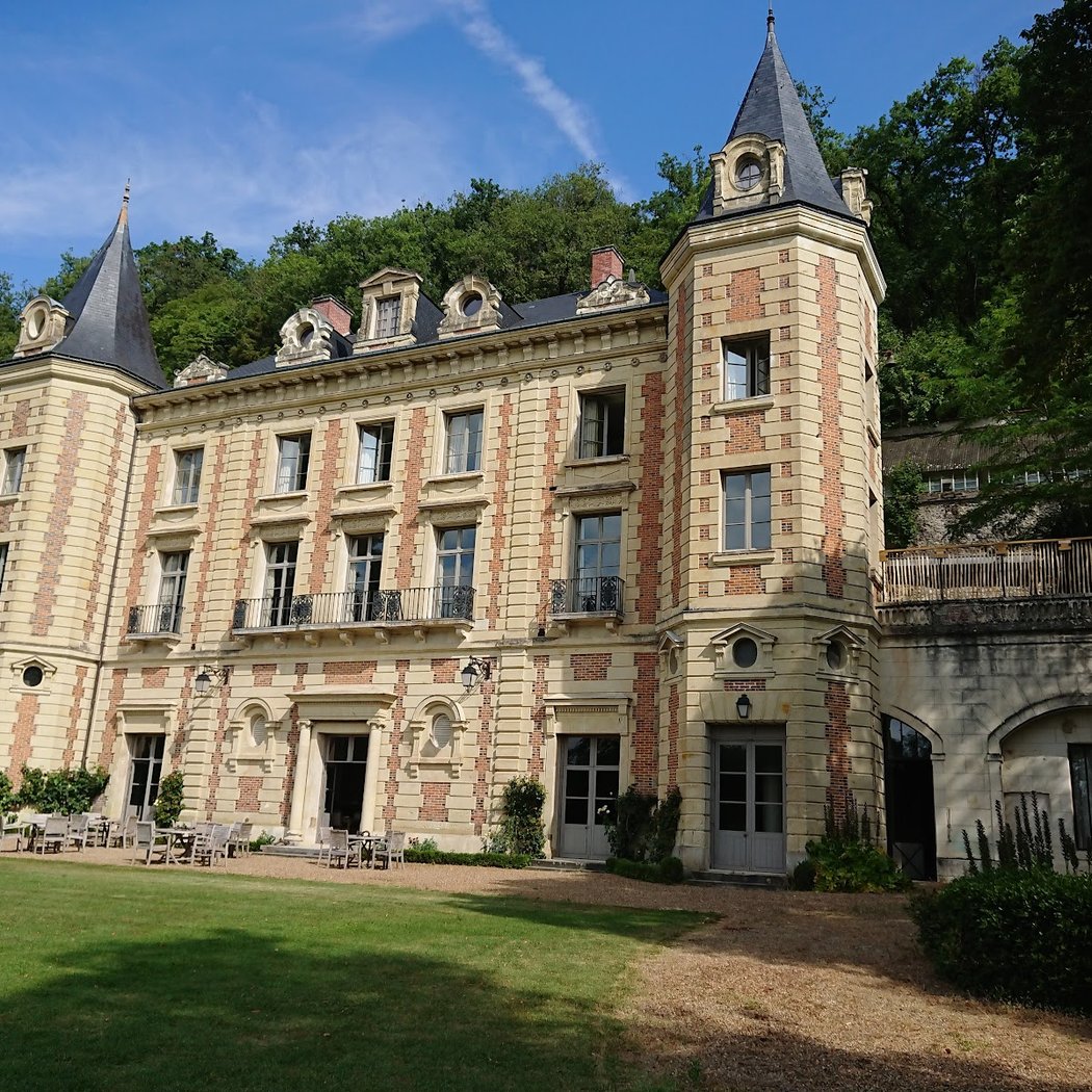 Château de Perreux, The Originals Collection 1