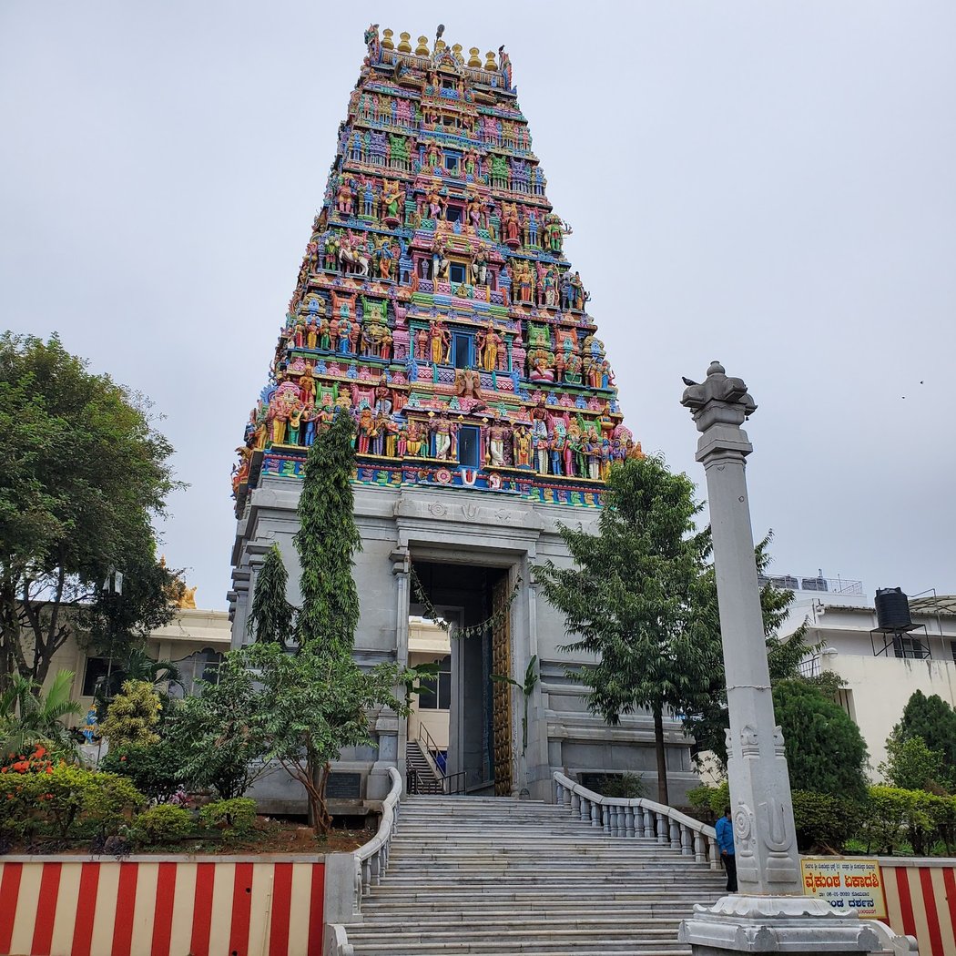 Varaprada Sri Venkateshwara Temple, Devagiri 2