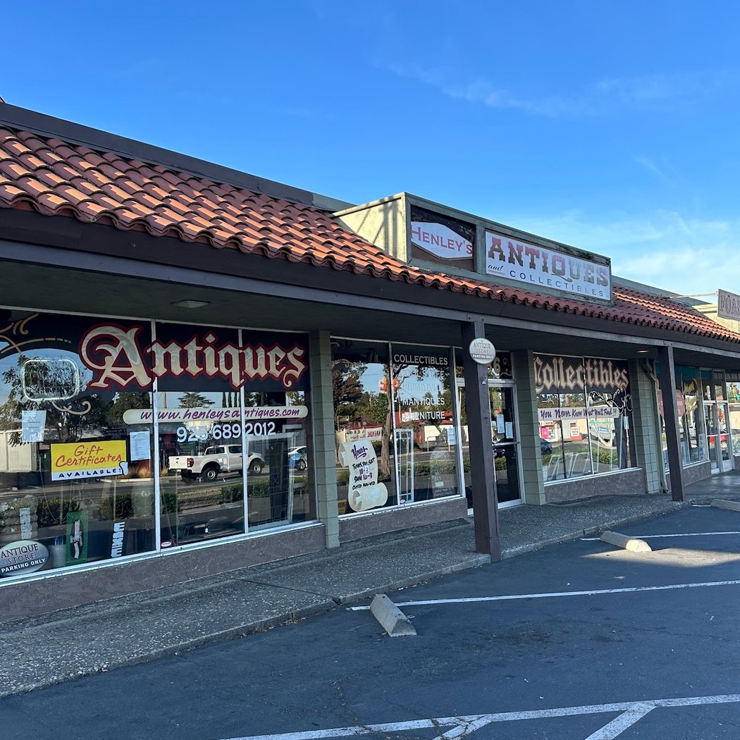 Henley's Antiques 3