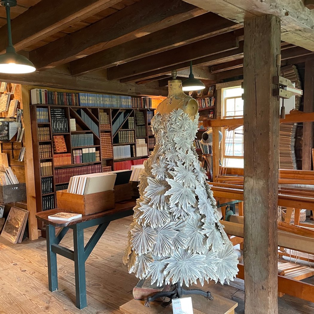 Shaker Mill Books 1
