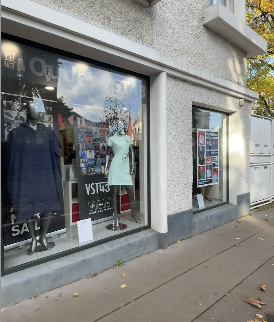 Outlet VST43 2