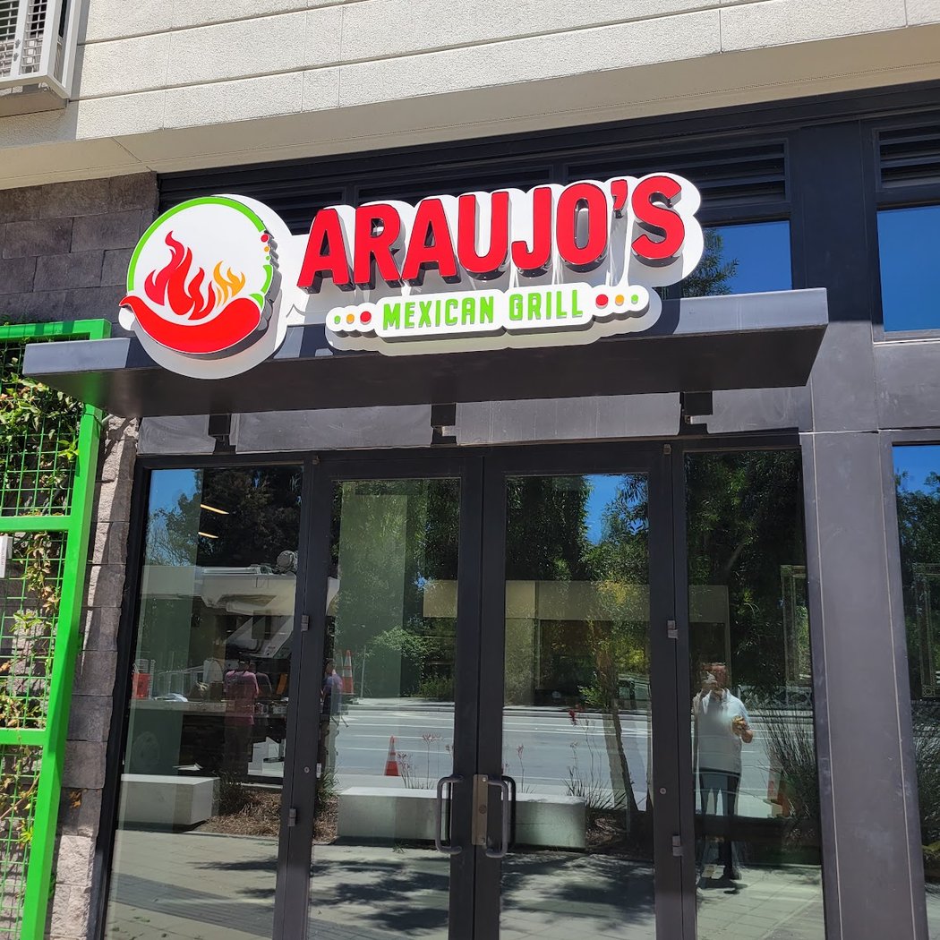 Araujo's Mexican Grill 2