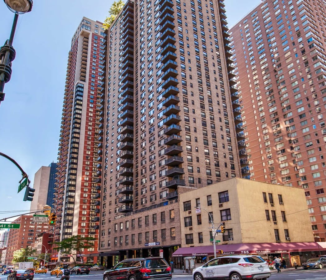 Murray Hill Tower Apartments 3