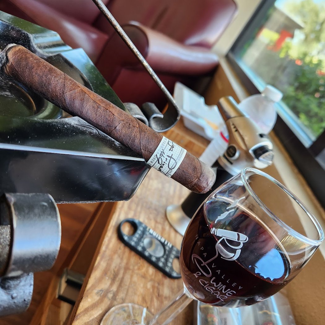 Napa Valley Wine & Cigar 1