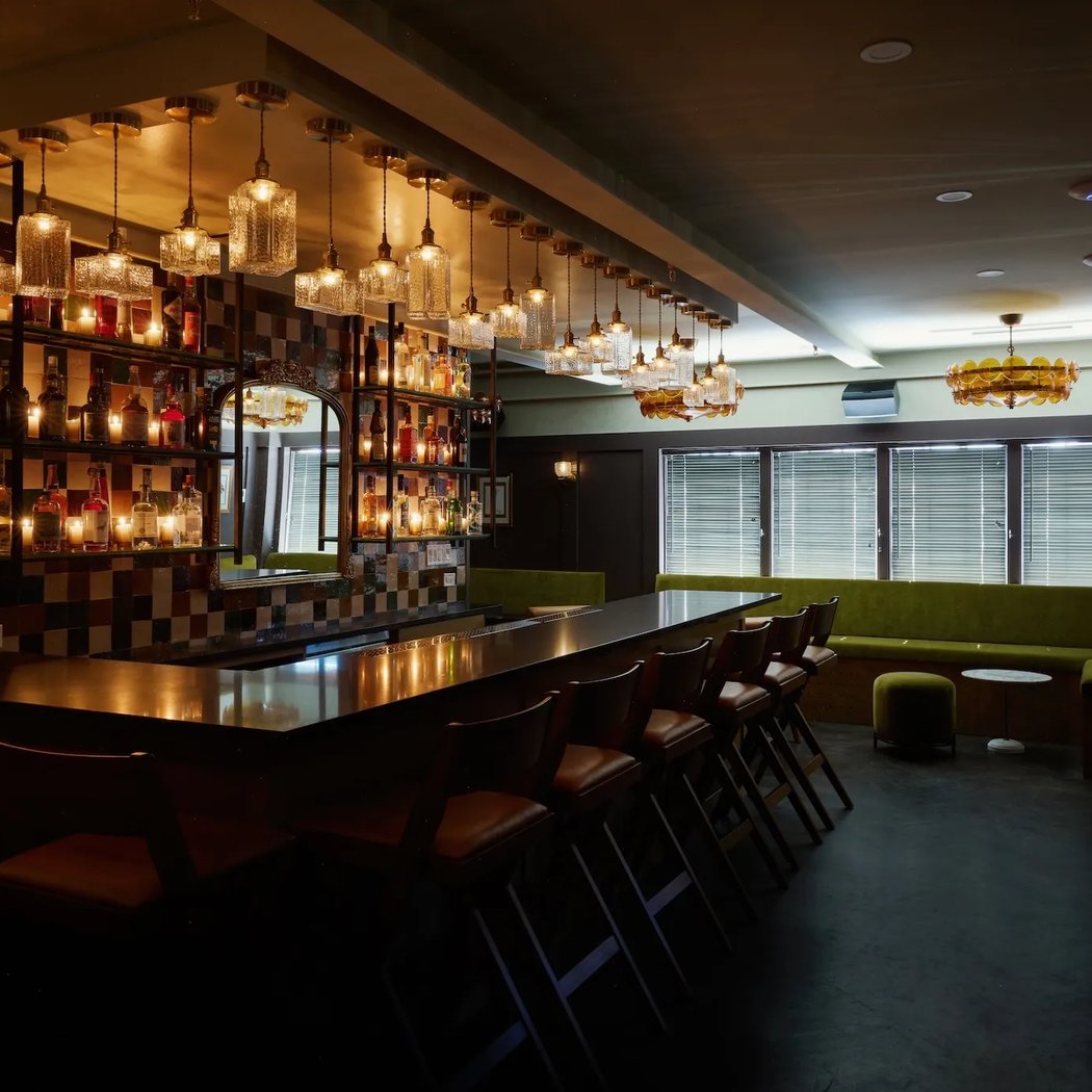 Bar Enzo 3