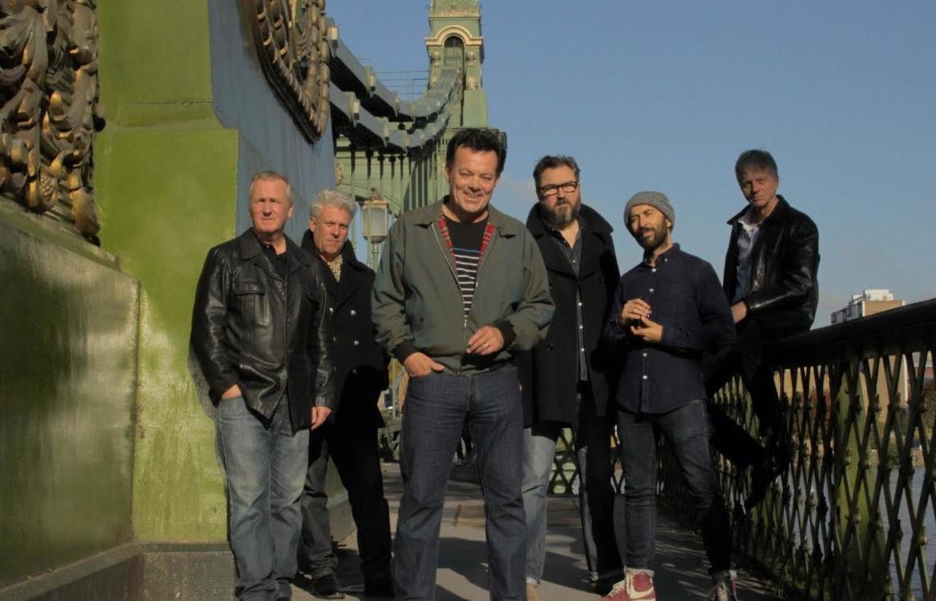 The James Hunter Six with McKinley James 2