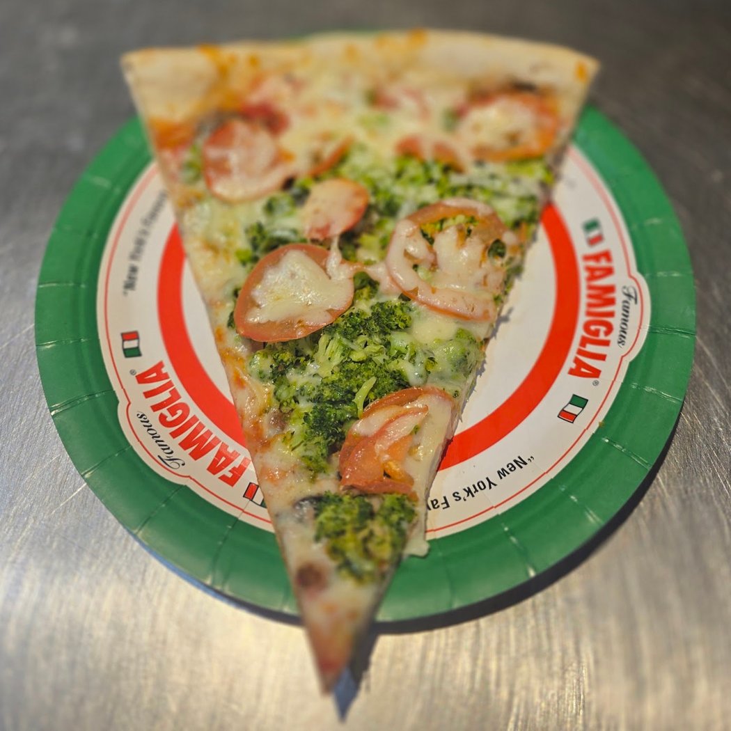 Famous Famiglia Pizzeria 1