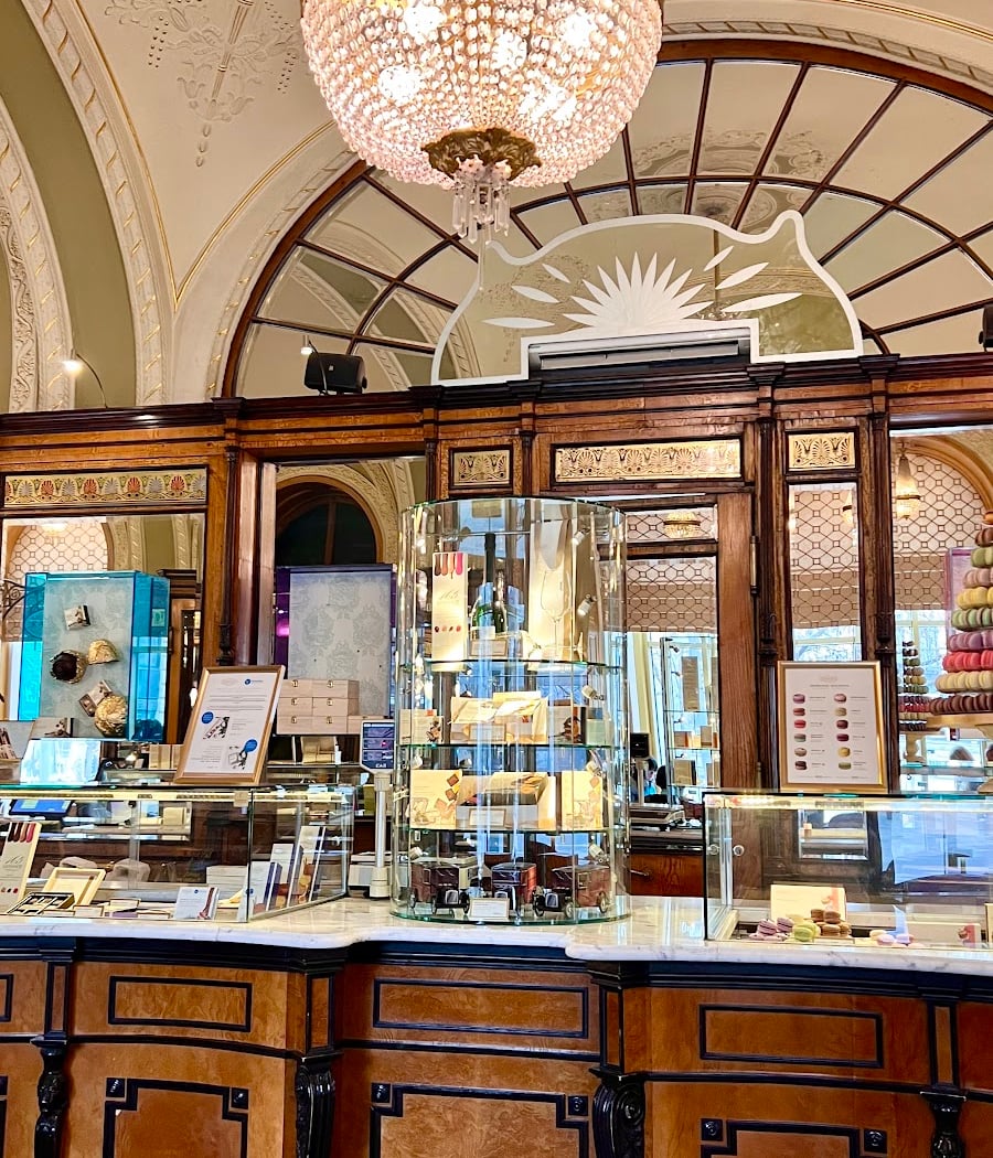 Café Gerbeaud 3
