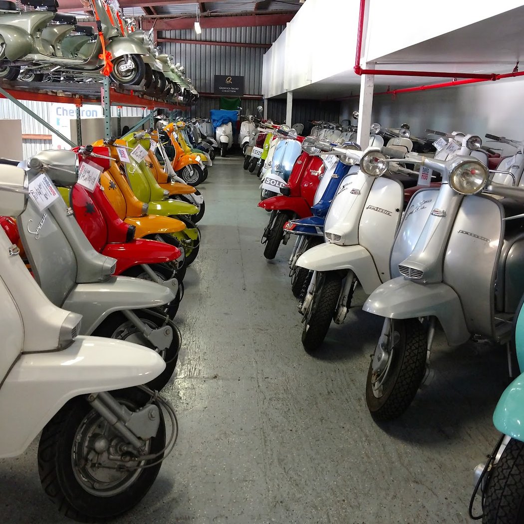 Bello Moto : Open By Appointment Only 3