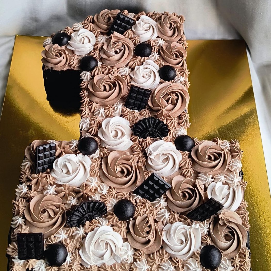 Era's cakes and bakes 3