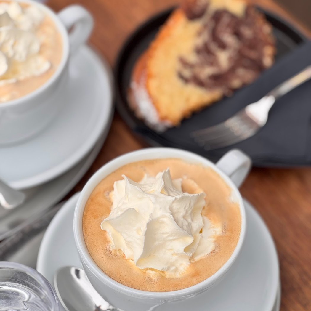 Aufzug Café 1