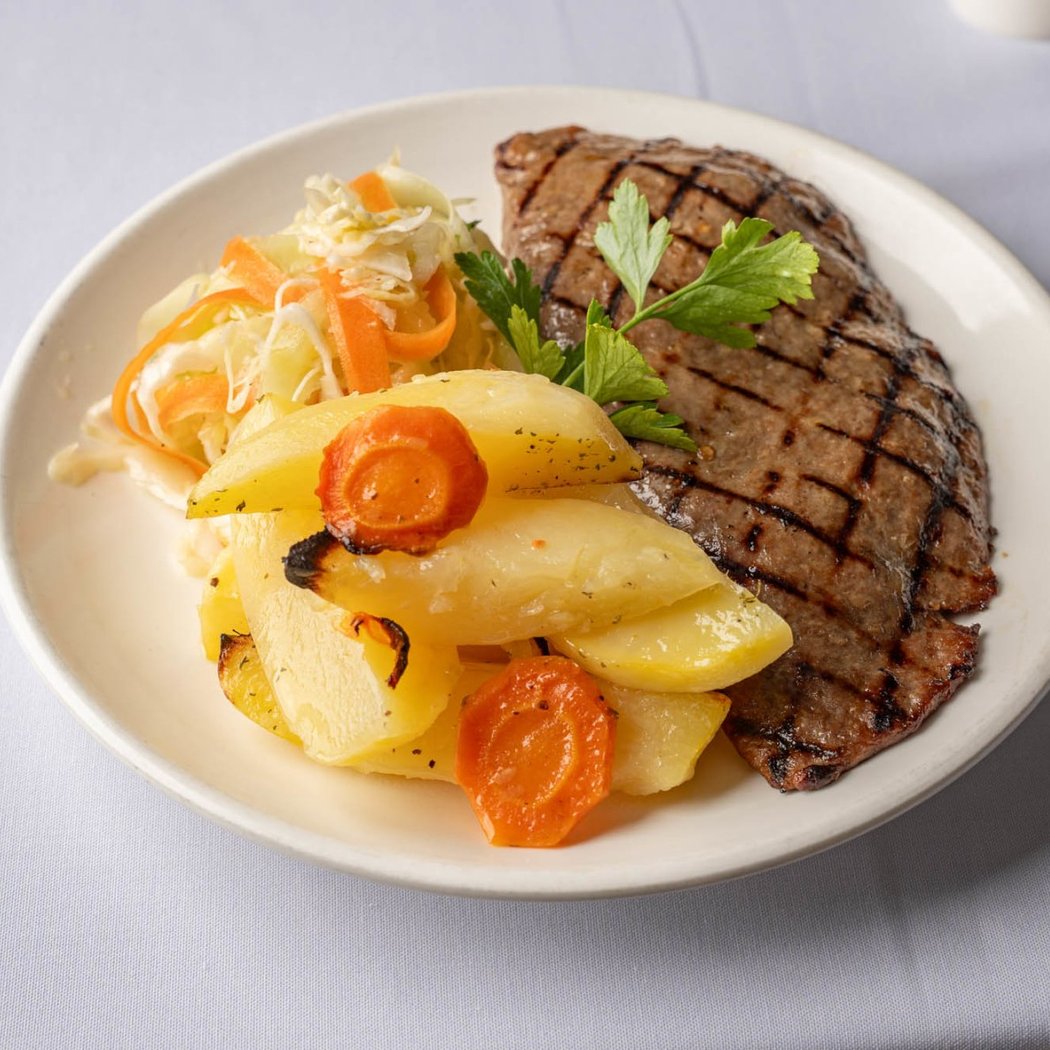 Mimoza Restaurant & Lounge 3