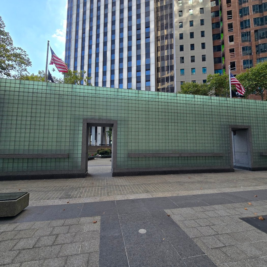 Exploring the Fabulous Fountains of Downtown Manhattan 2