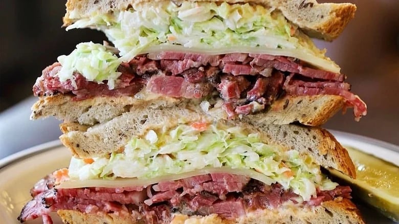 Langer's Delicatessen-Restaurant 1