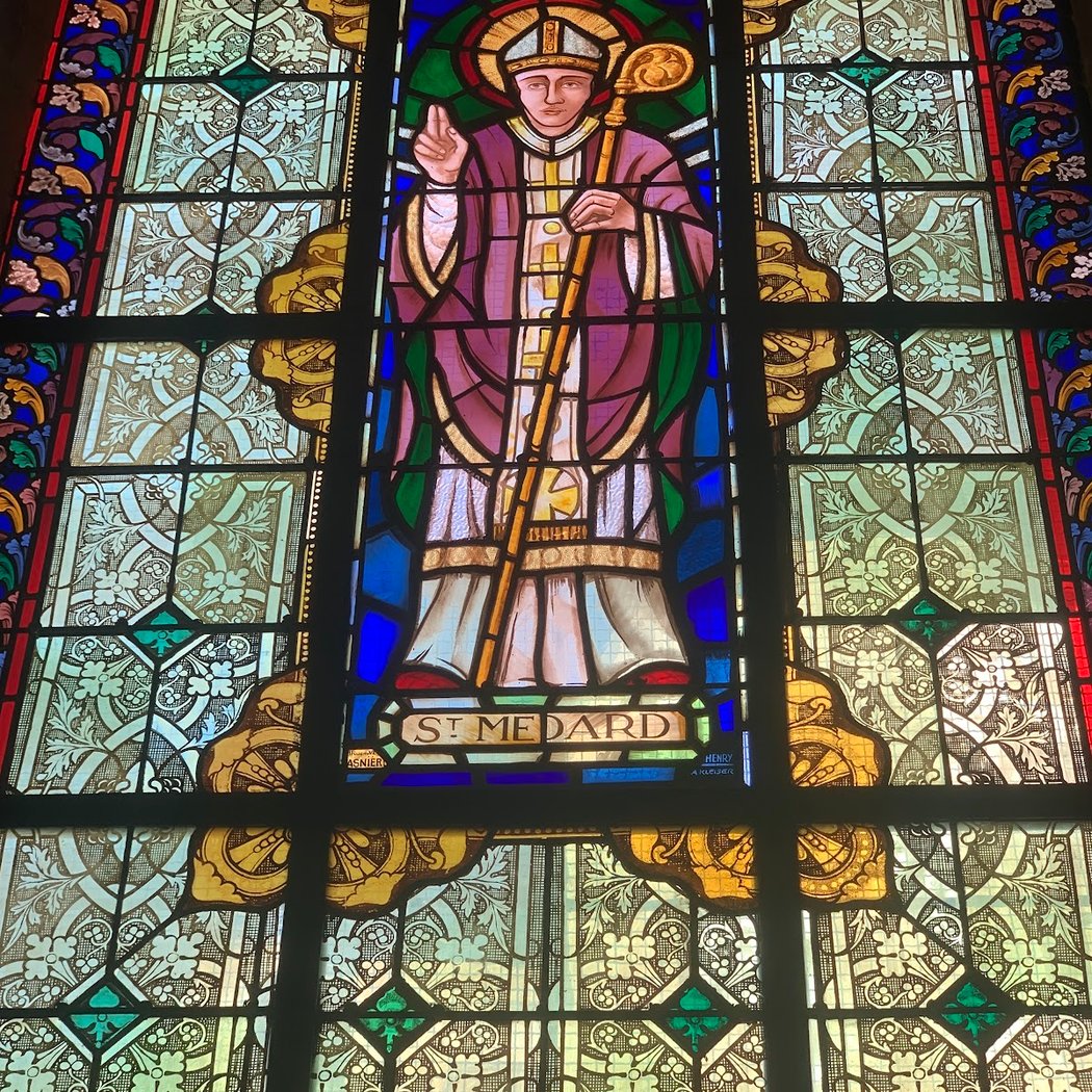 Église Saint-Médard 1