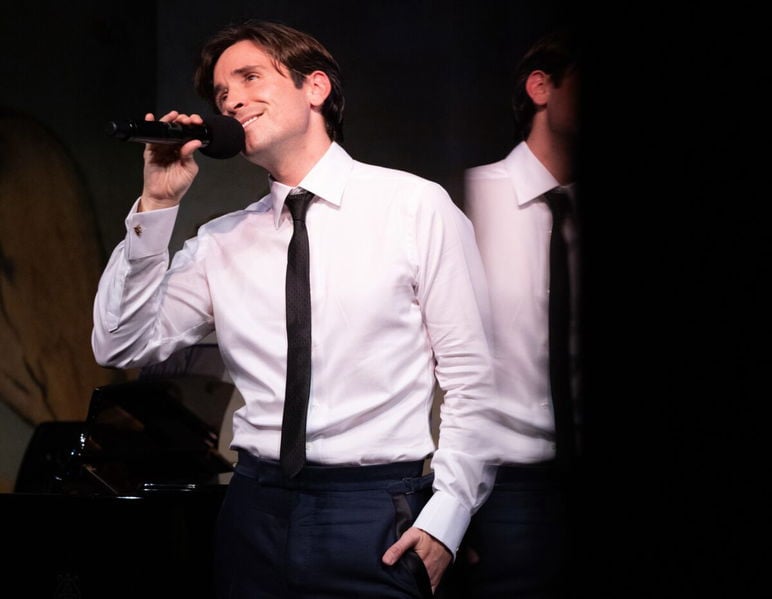 Café Carlyle 2