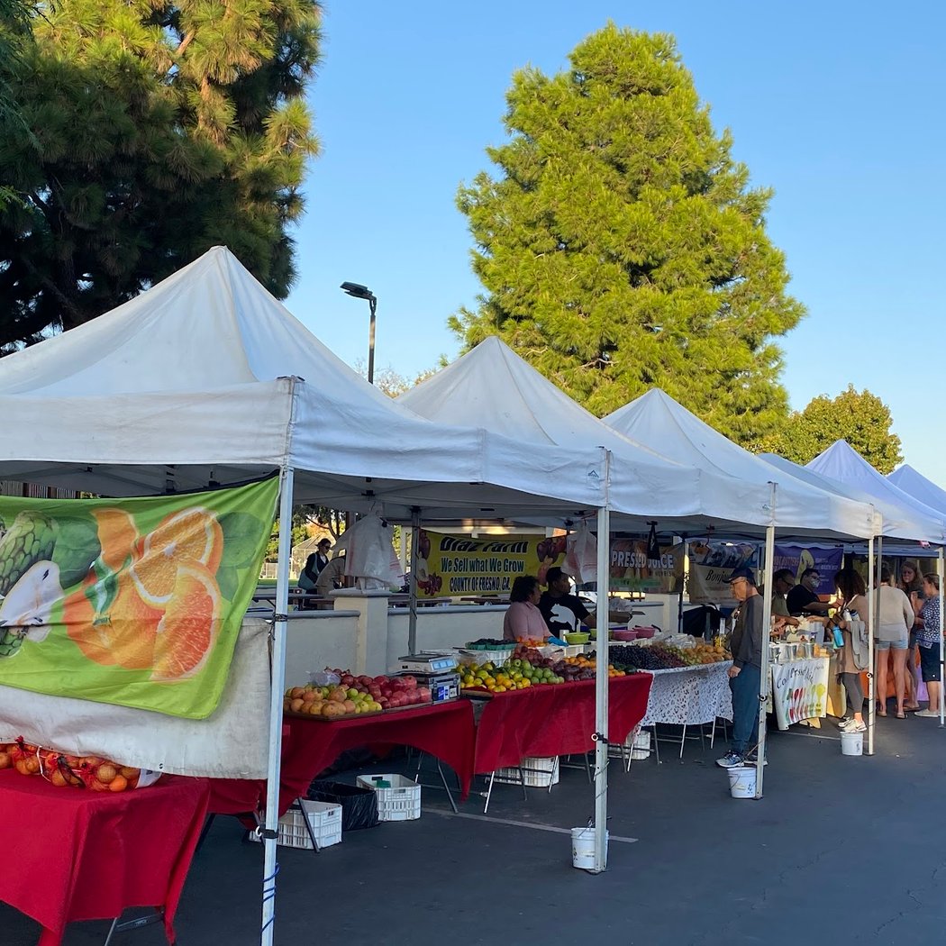 Rossmoor Farmers' Market Opening Day 3