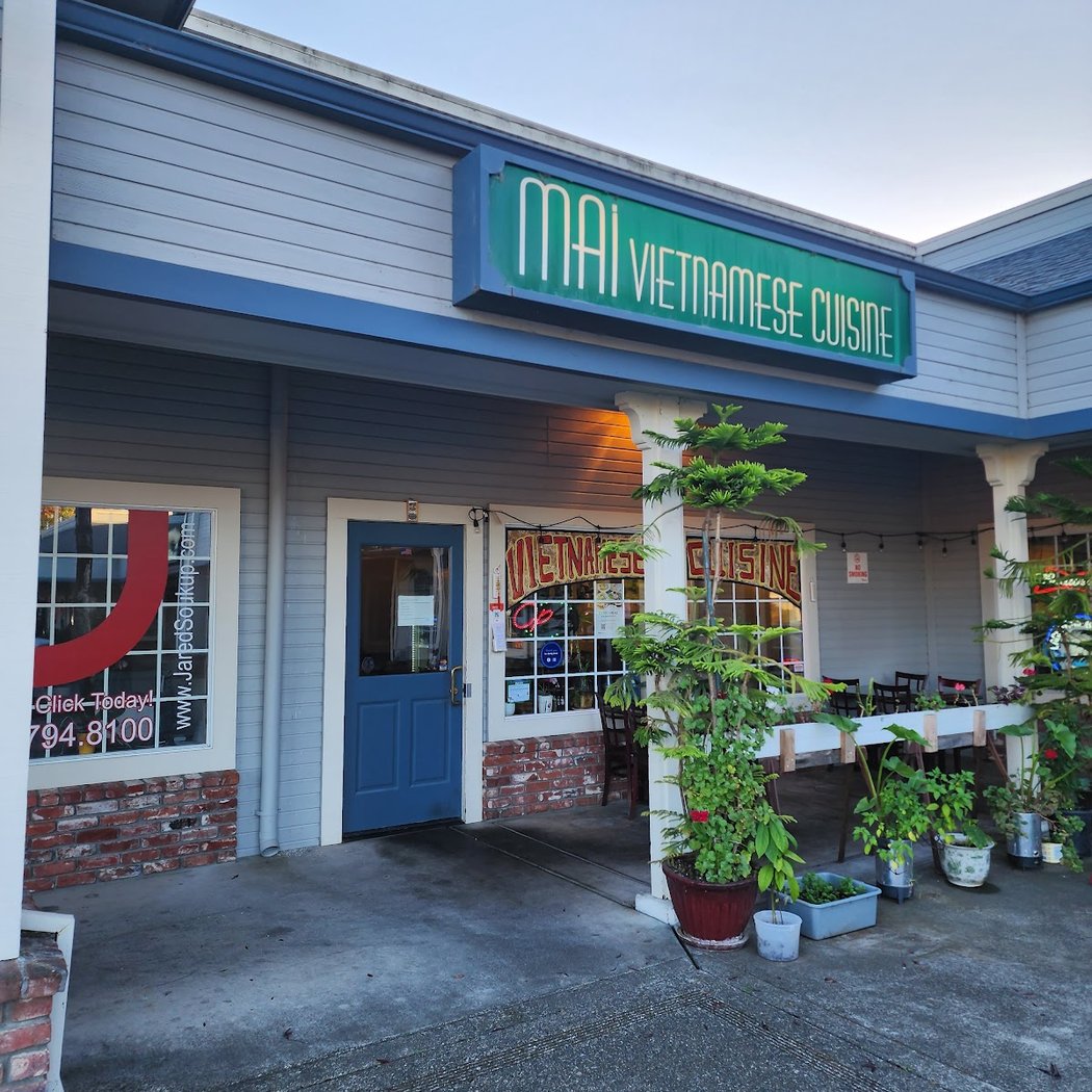 Mai Vietnamese Cuisine 2