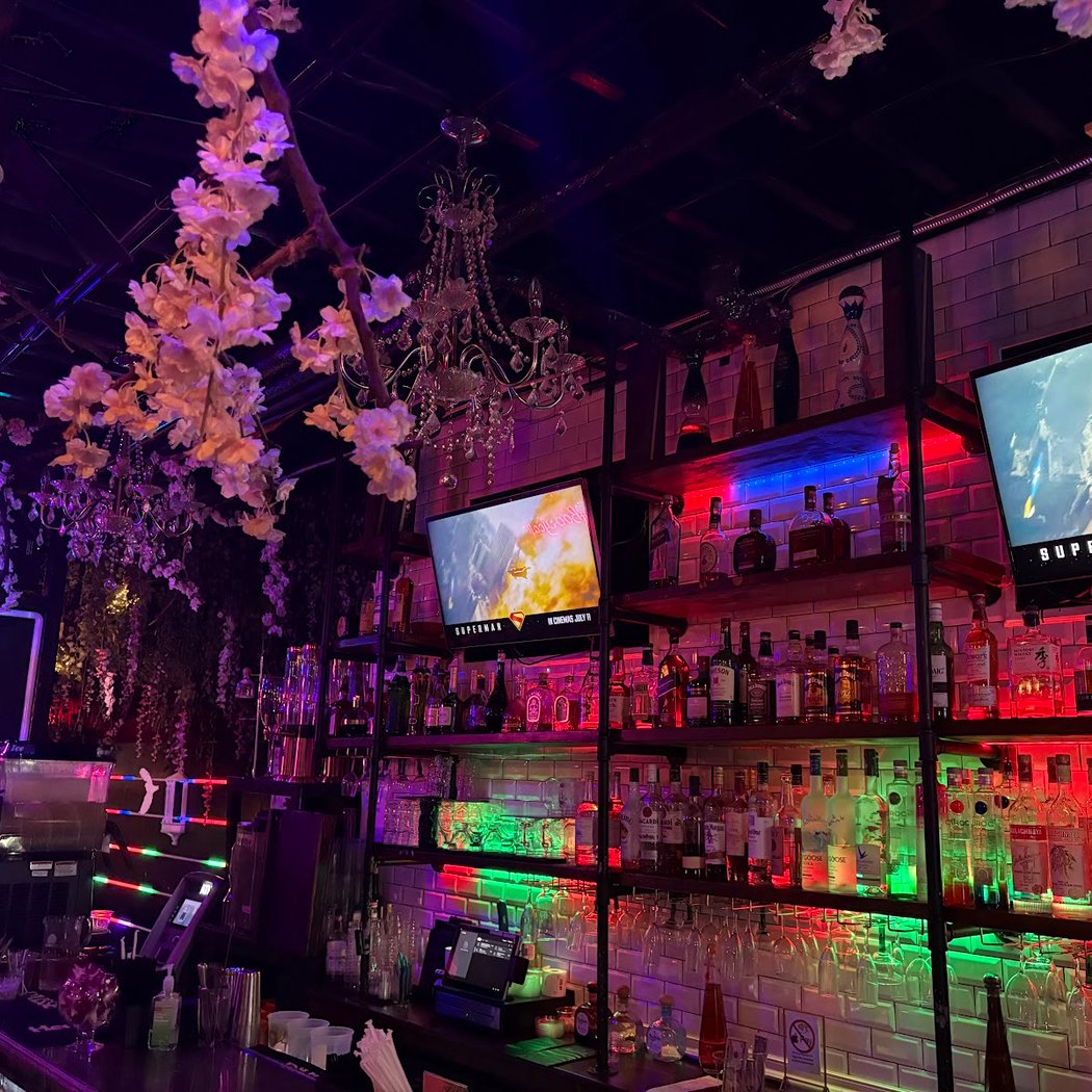 Lowkey Garden Lounge 4