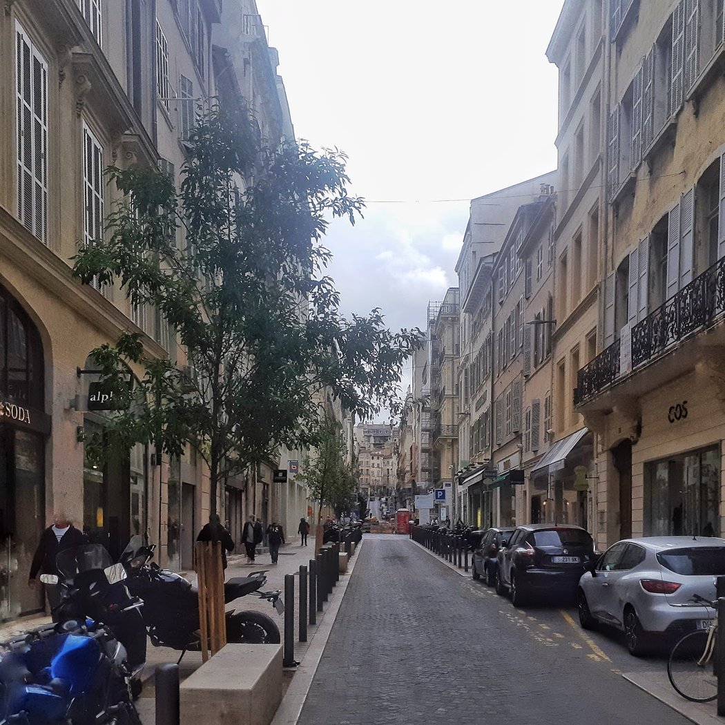 Rue Francis Davso 1